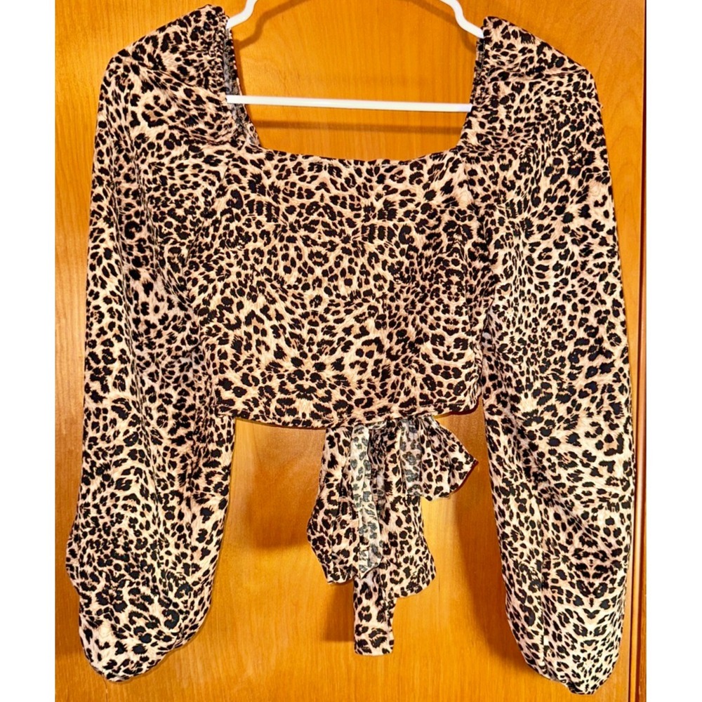 Audrey 3+1 Leopard Animal Print Womens Long Sleeve Crop Top Tie Front Small - Picture 2 of 4